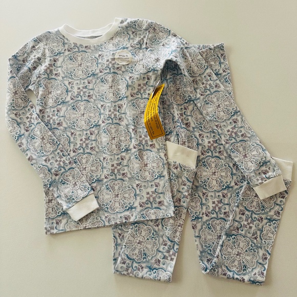 Burt's Bees Other - Burt’s Bees Kids Girls 10 Blue White Floral Pajama Set Organic Cotton NWT
